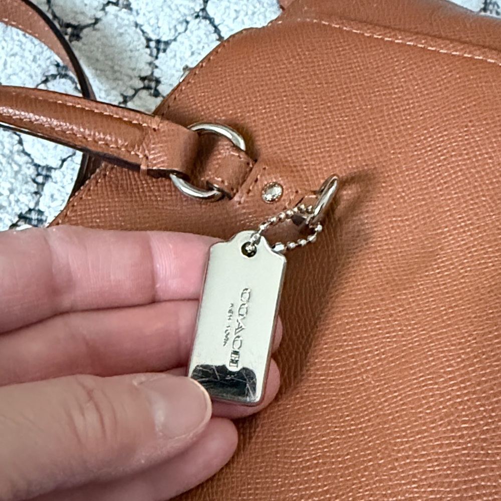 Coach Tan Leather Crossbody Bag - Picture 13 of 16
